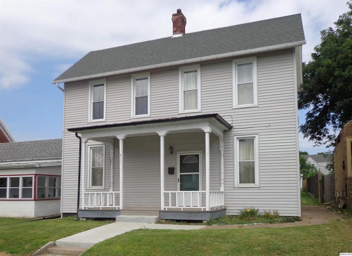 911 Adams, Quincy, IL
