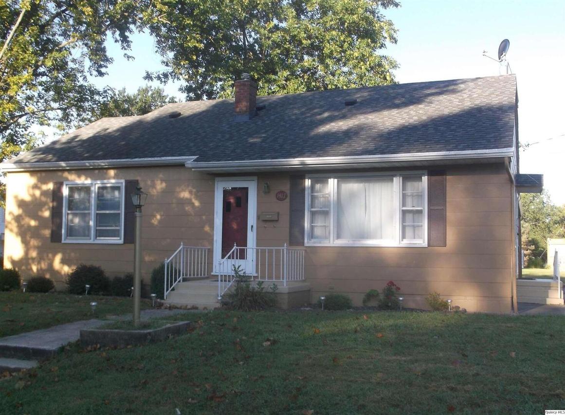 1417 N 14th St., Quincy, IL 62301