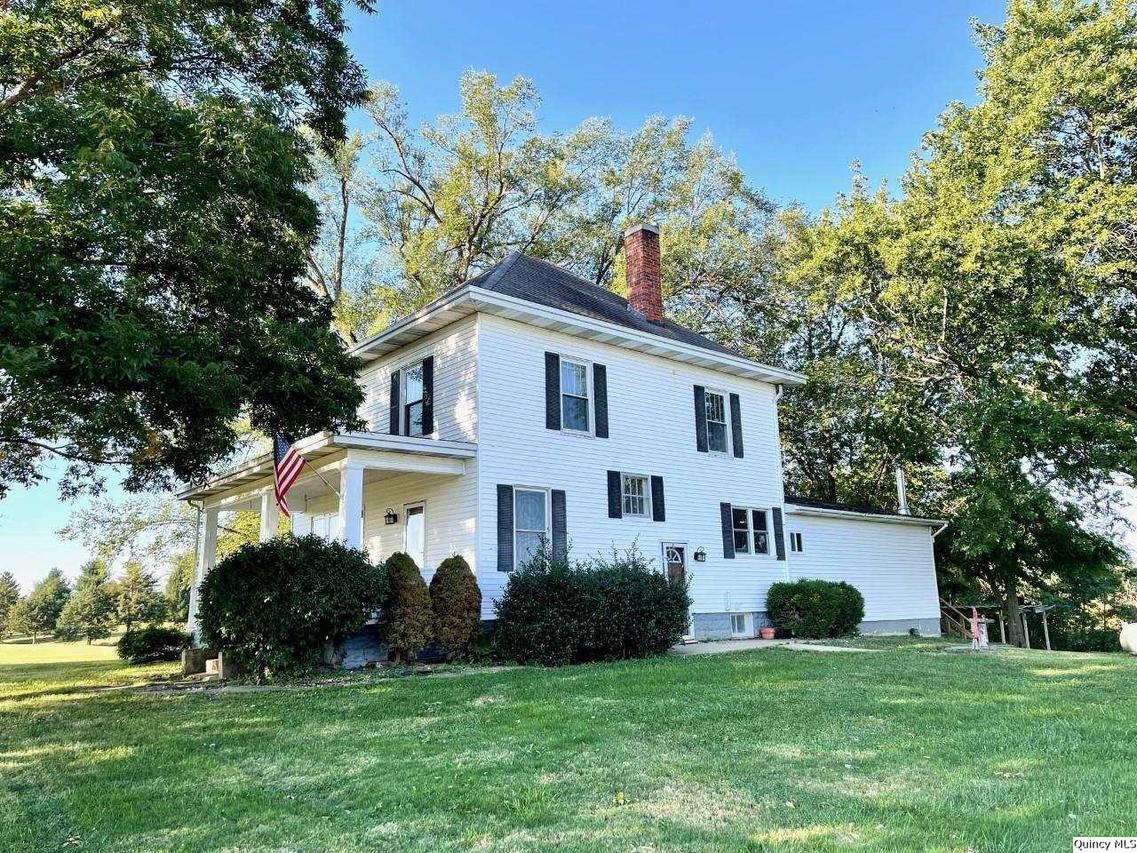 2941 E 2903rd Ln., Augusta, IL 63411