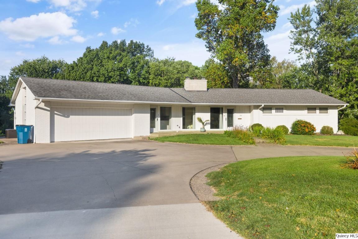 318 Lincoln Hill Nw, Quincy, IL 62301