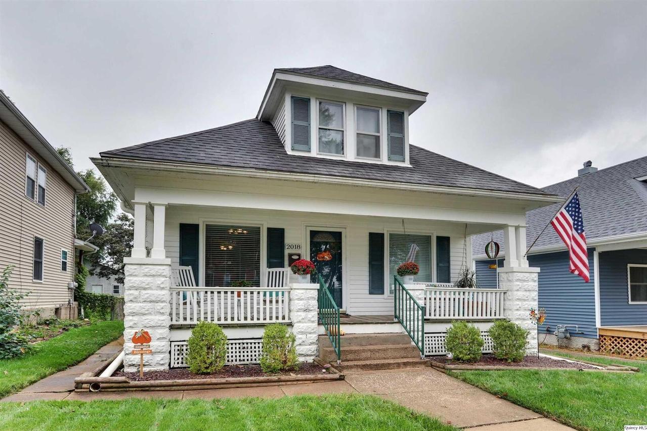 2018 Chestnut St, Quincy, IL 62301