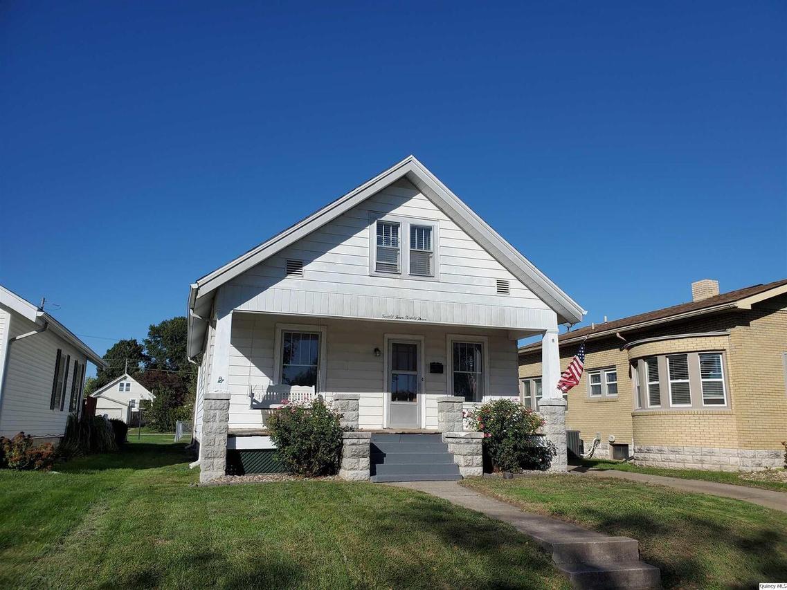 2423 Lind, Quincy, IL 62301