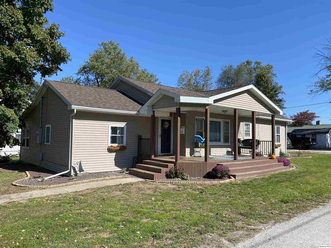 518 NW Cross, Mt. Sterling, IL 62353