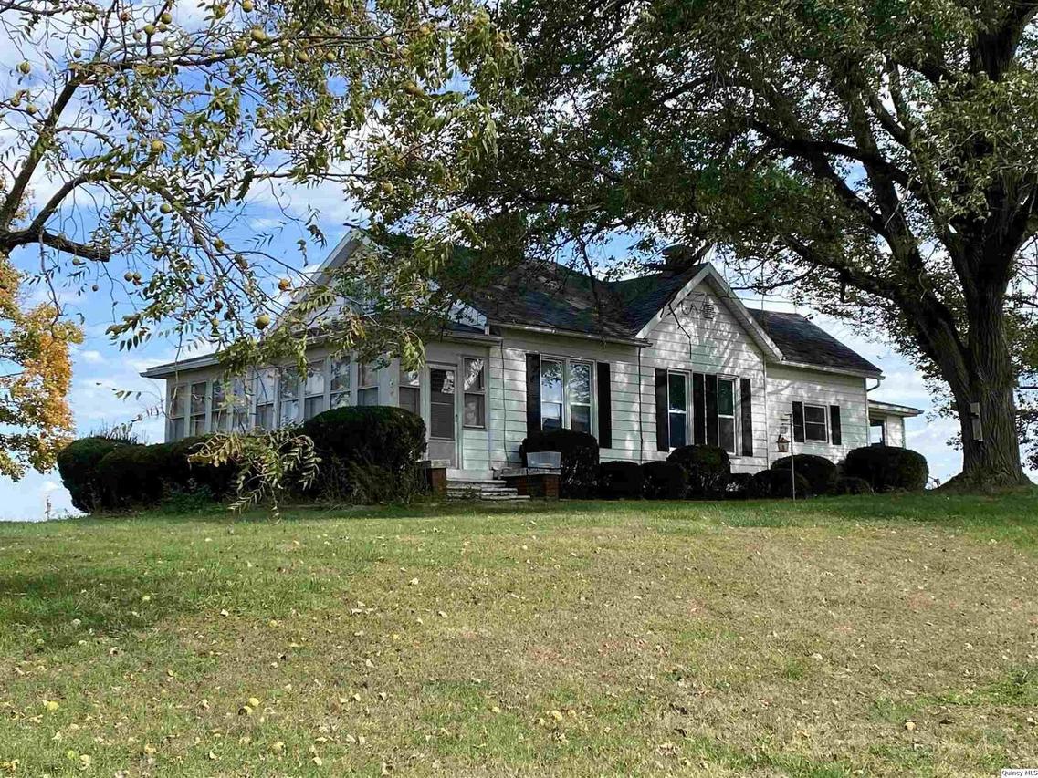 1480 750e St., Mt. Sterling, IL 62353