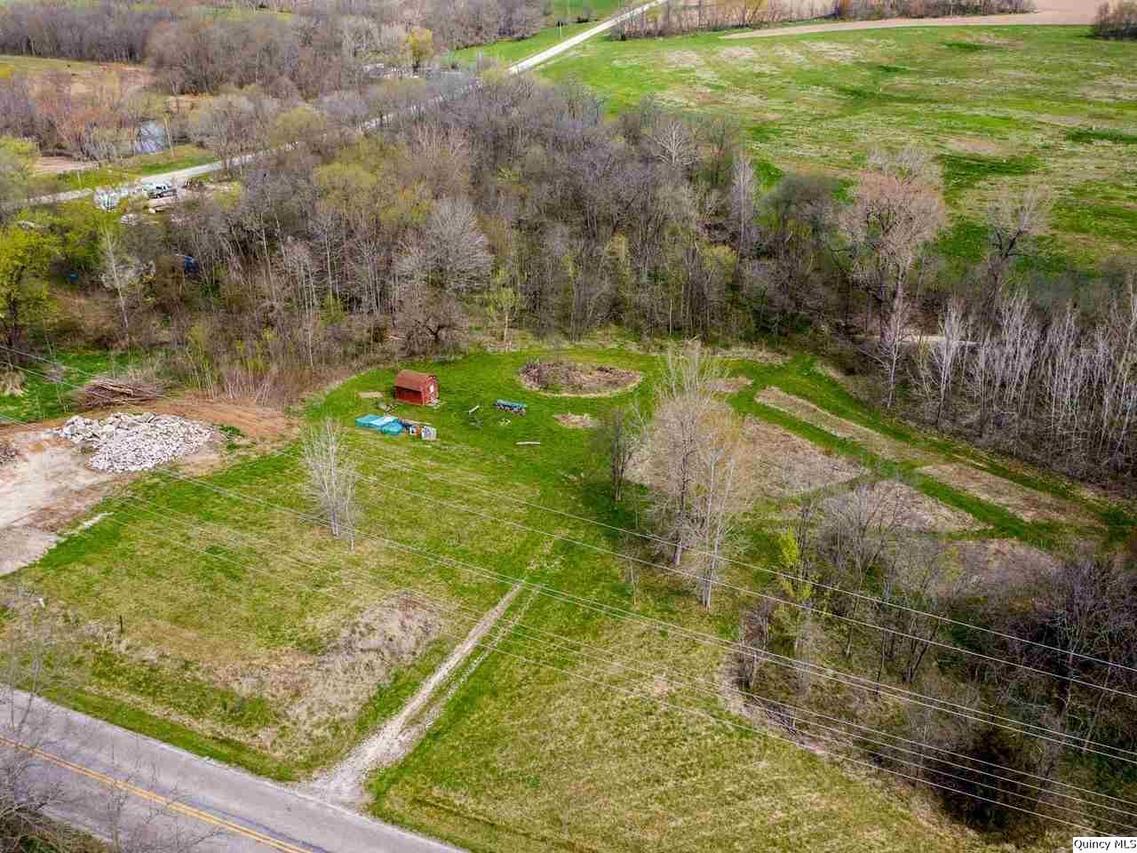 SE SEC 08 3S6W Cor N 495ft W 544.5 S 231 E 93.39 S, Payson, IL 62360