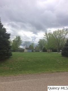 414 Magnolia St., Payson, IL 62360