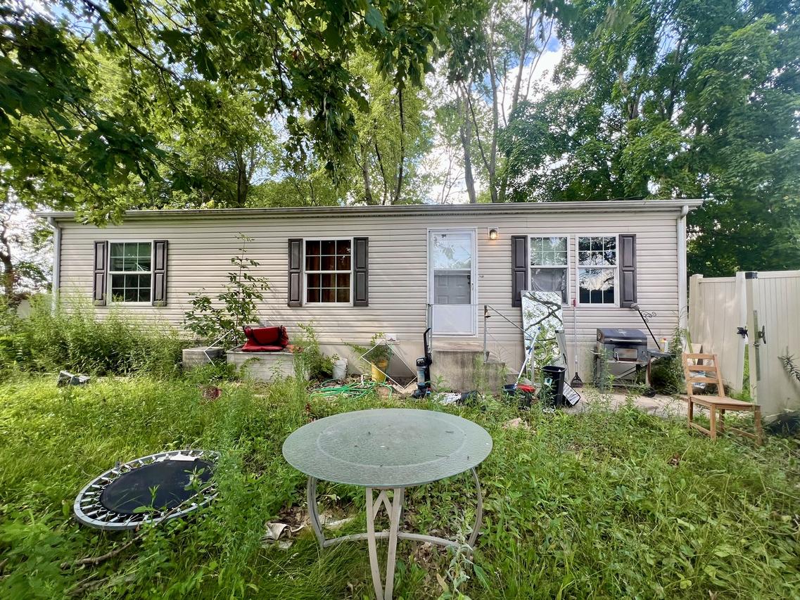 1817 Liberty Ave., Urbana, IL 61802