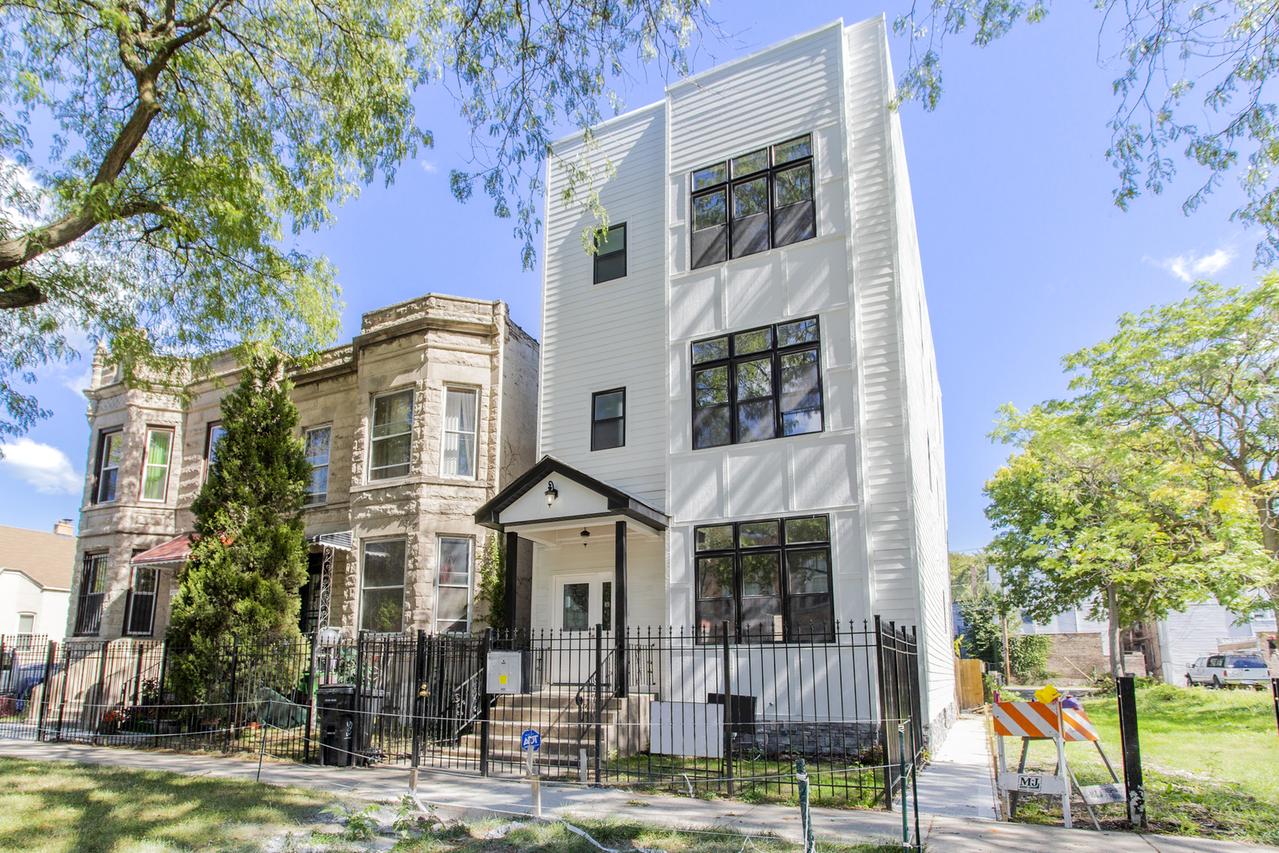 4933 S Wabash Ave., Chicago, IL 60615