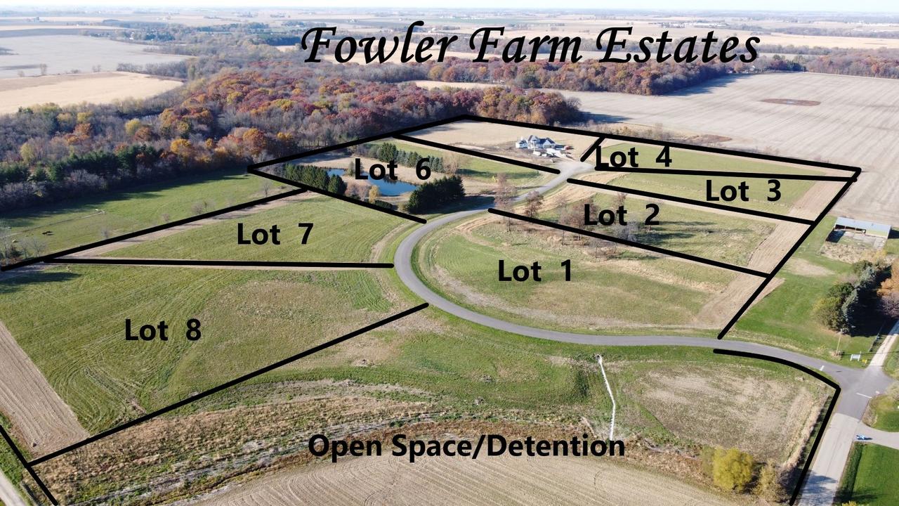 1929 Galloway Ct., Sycamore, IL 60178