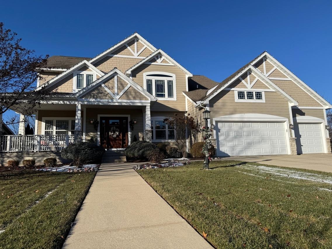 4707 Chestnut Grove Dr., Champaign, IL 61822