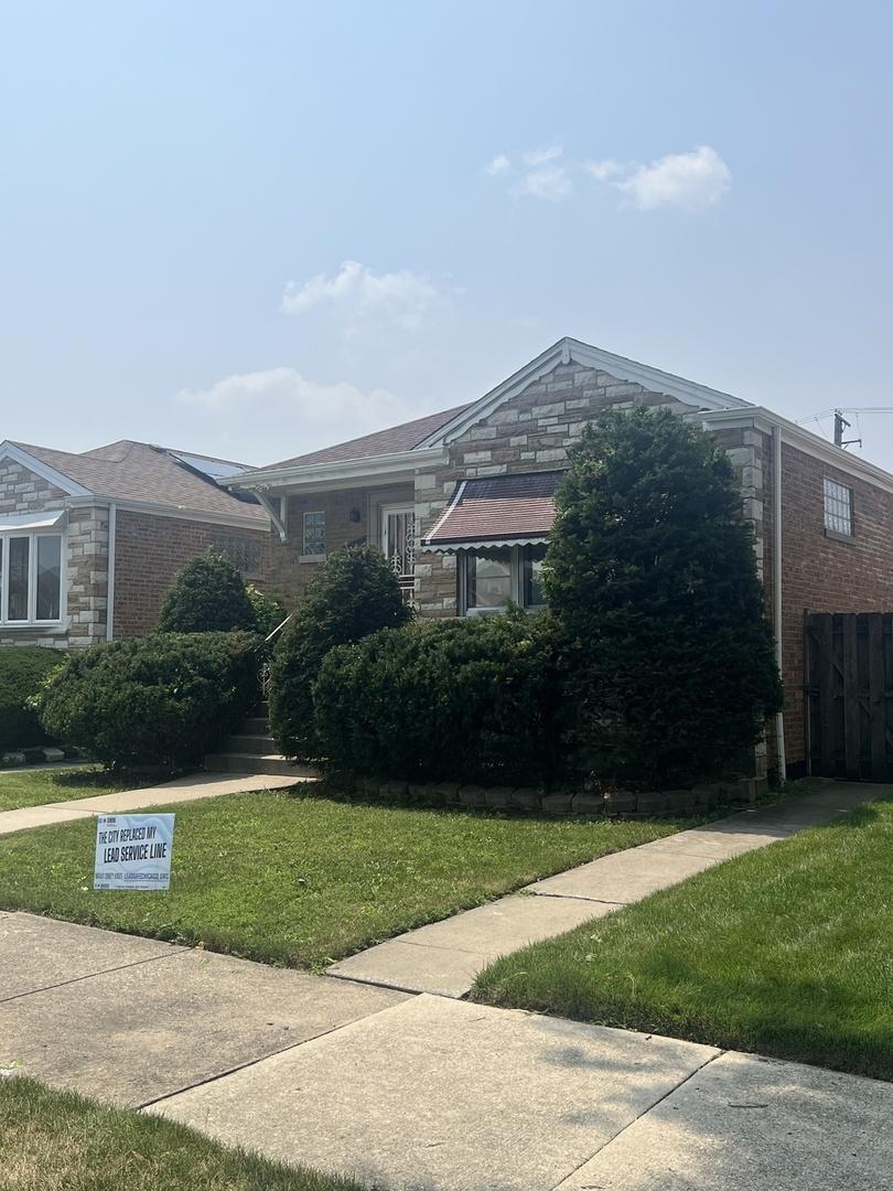 [Address Hidden by Seller], Chicago, IL 60652