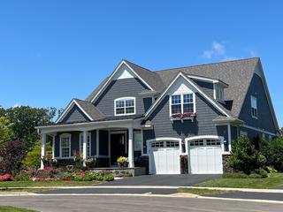 1542 Woodview Ln., Northbrook, IL 60062