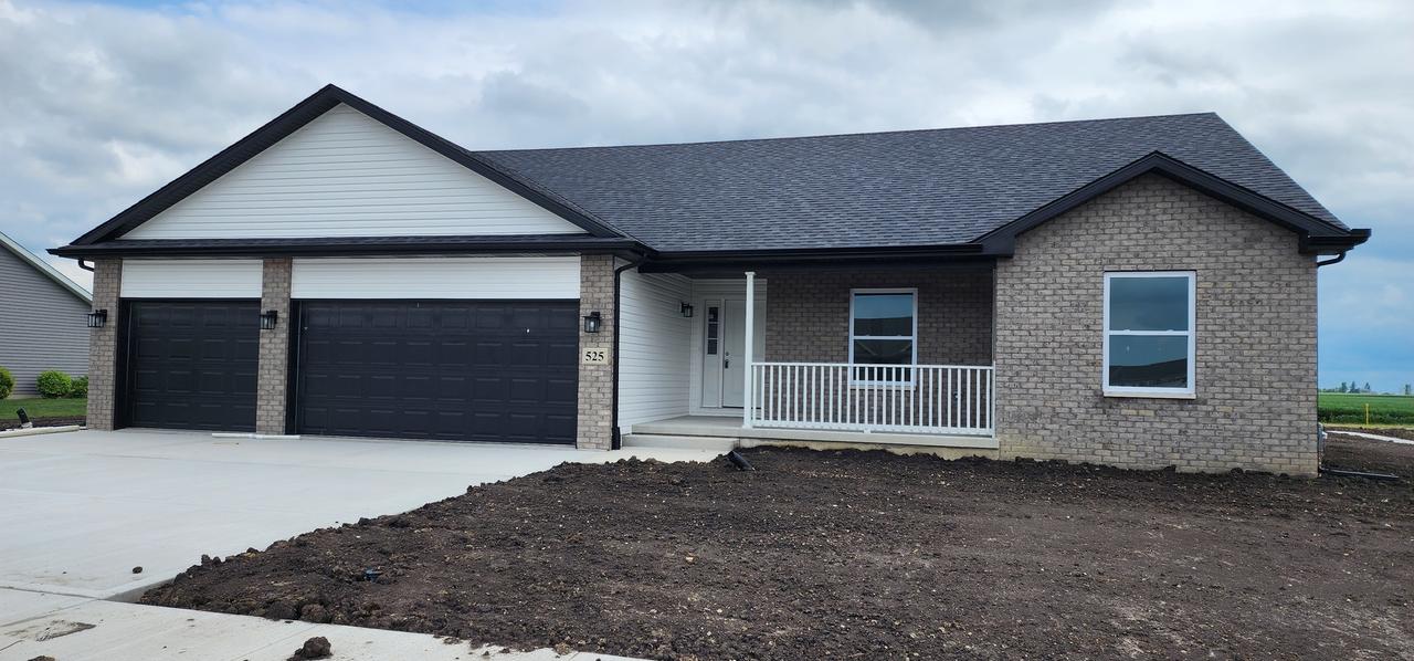 525 Lloyd Dr., Dwight, IL 60420