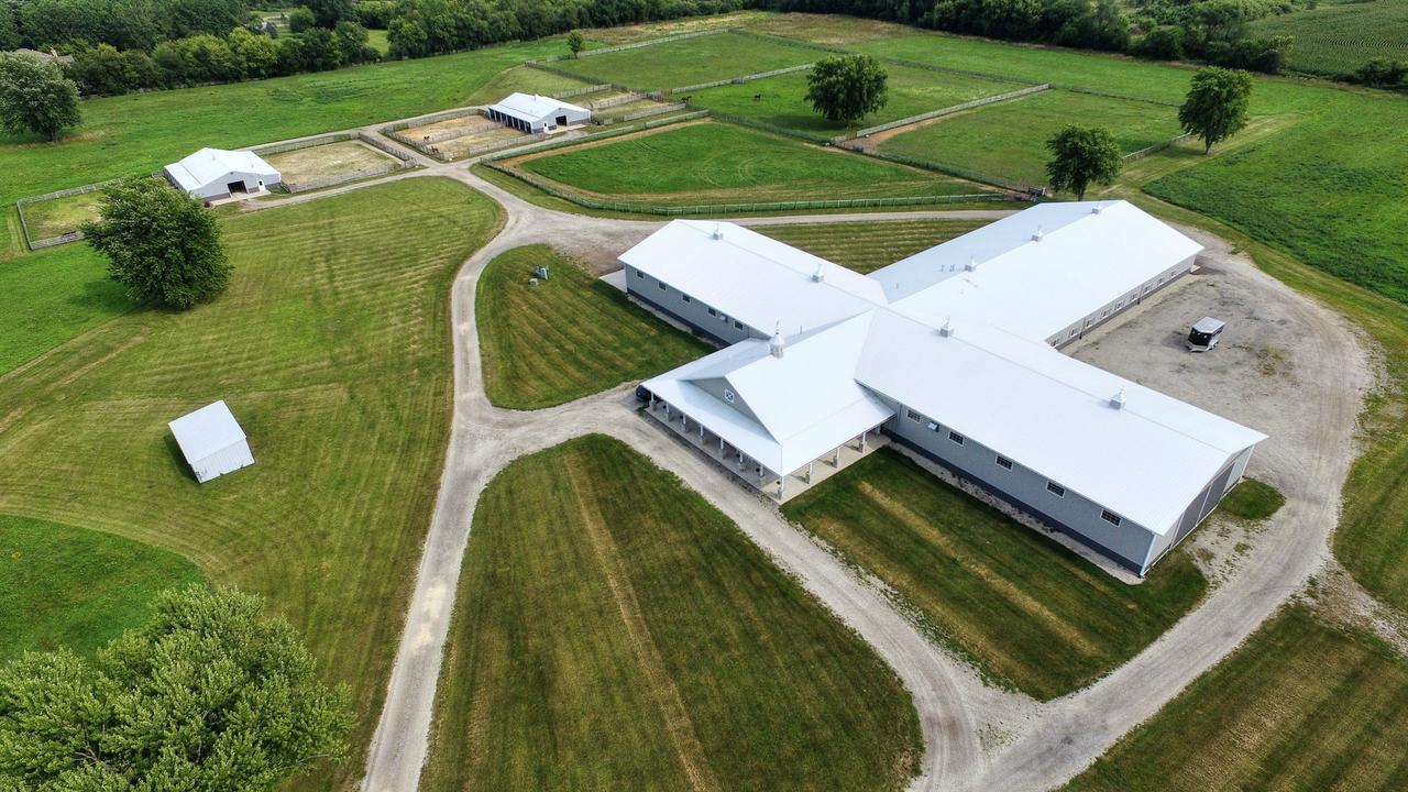 15917 Kishwaukee Valley Rd., Woodstock, IL 60098