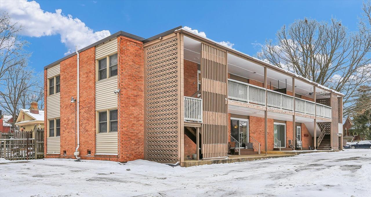 717 S Broadway Ave. #2, Urbana, IL 61801