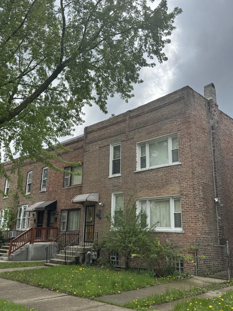 10642 S Langley Ave., Chicago, IL 60628