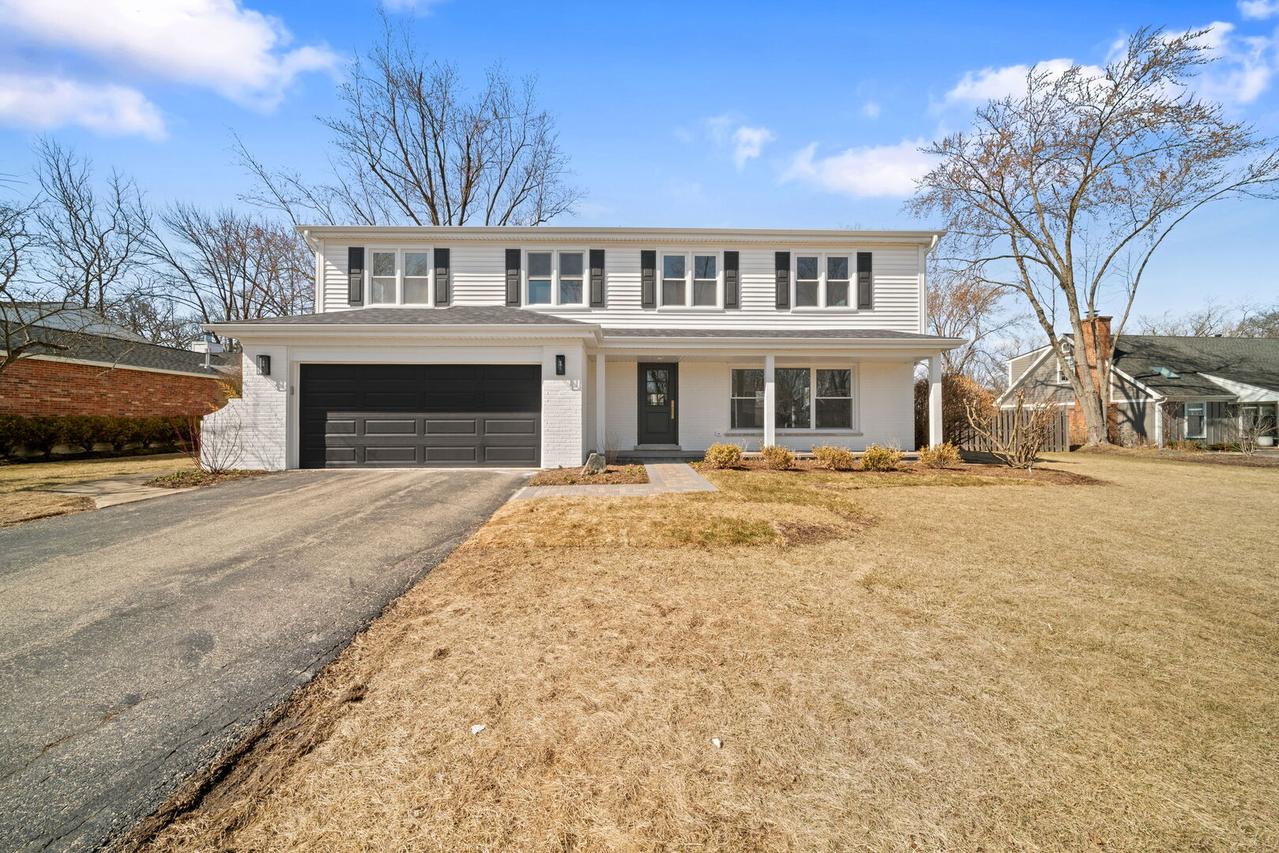 1460 Northwoods Cir., Deerfield, IL 60015