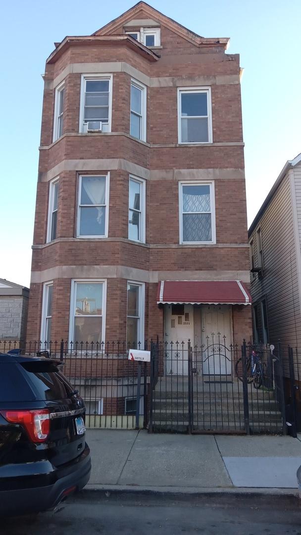 2335 W 21 St., Chicago, IL 60608