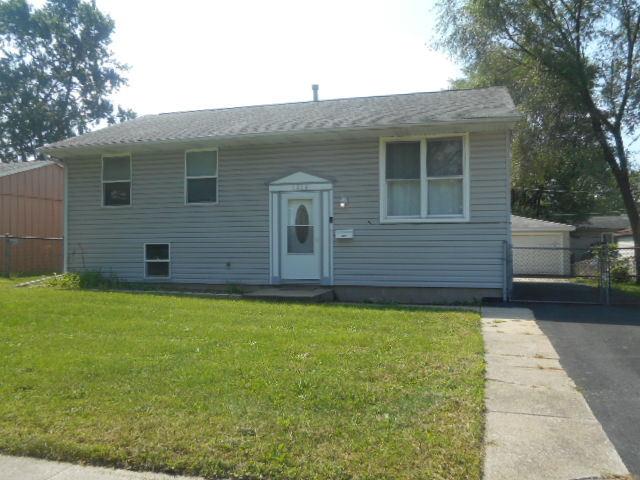 1816 Reichert Ave., Sauk Village, IL 60411