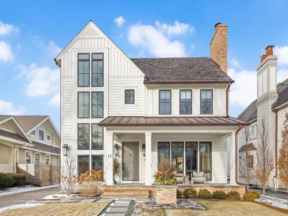 17 Ulm Pl., Hinsdale, IL 60521