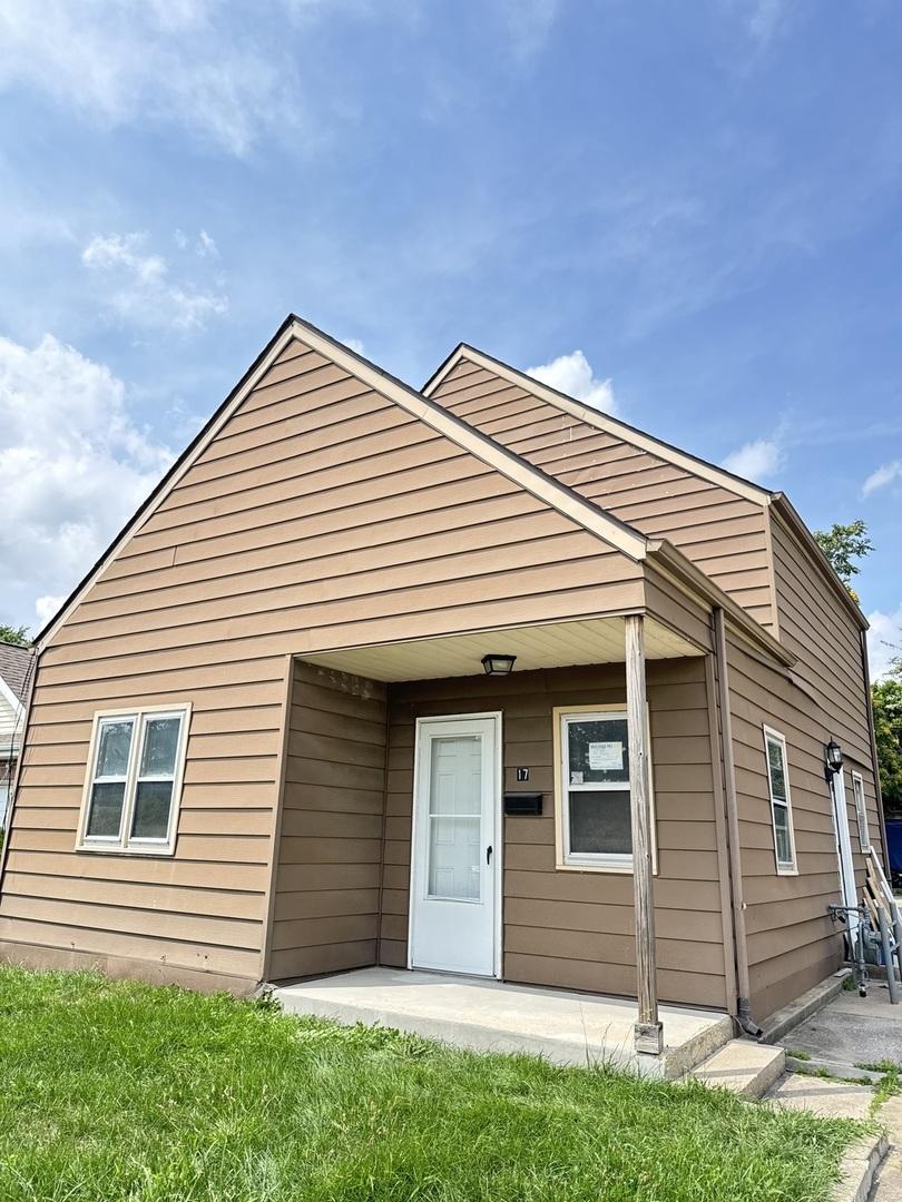17 W 30th Pl., Steger, IL 60475