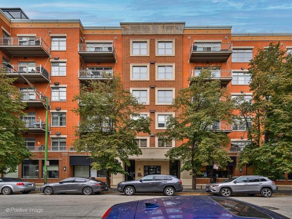 950 W Huron St. #208, Chicago, IL 60642