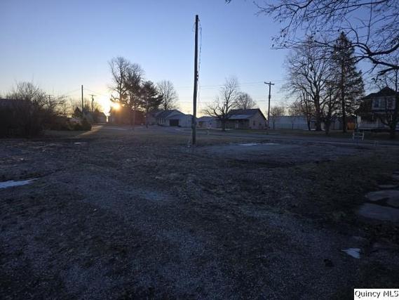 1301 Wabash Ave., Carthage, IL 62321