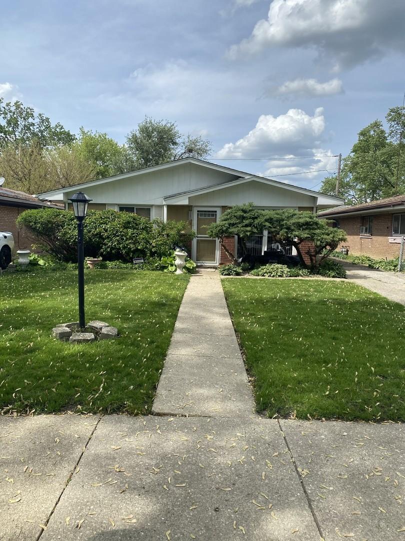 1521 E 13th Pl., Ford Heights, IL 60411