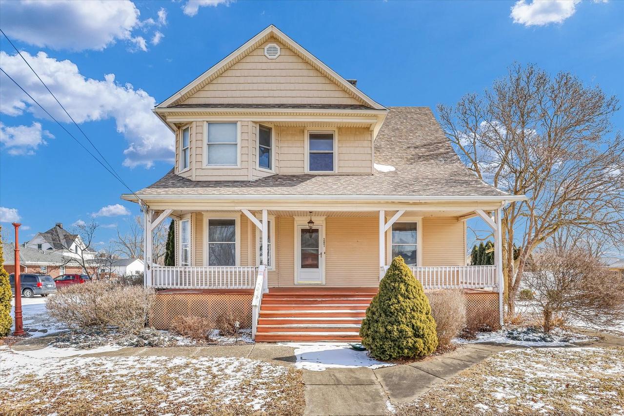 207 N Sandusky St., Catlin, IL 61817