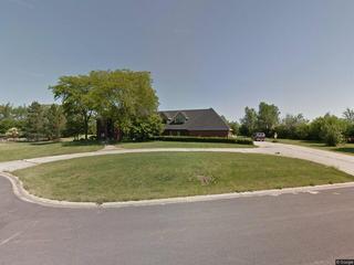 14210 Summerfield Dr., New Lenox, IL 60451