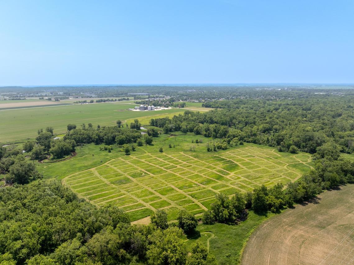 Deerpass Rd., Marengo, IL 60152
