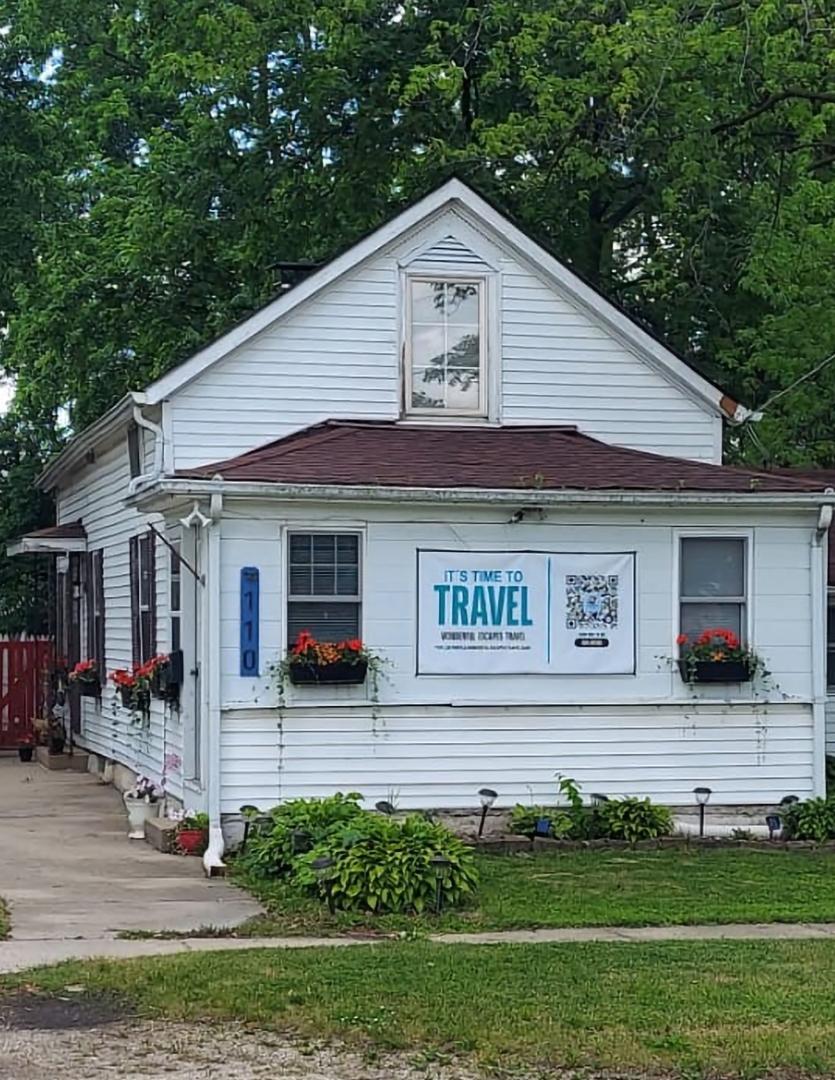 110 S Cherry St., Somonauk, IL 60552