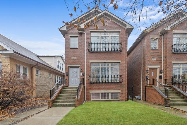 5301 W Leland Ave., Chicago, IL 60630