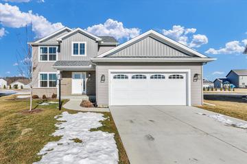10 Connor Ct., Monticello, IL 61856