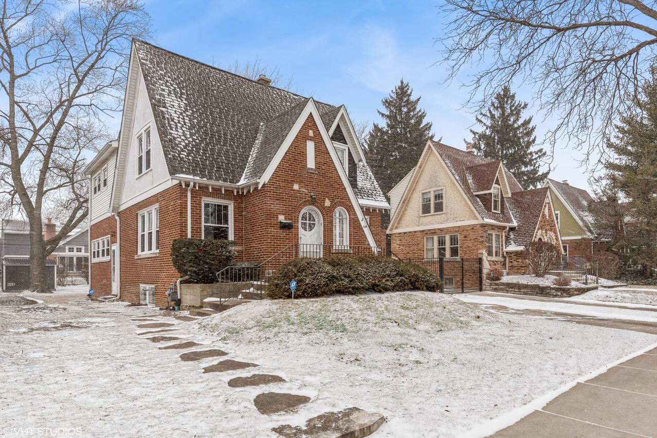 524 S Mitchell Ave., Arlington Heights, IL 60005