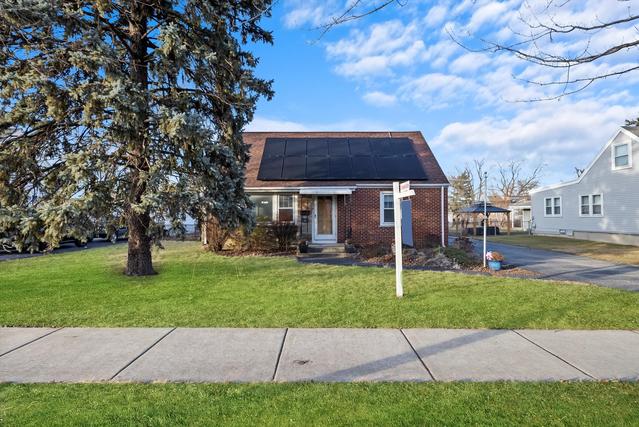 8 Macarthur Dr., Northlake, IL 60164
