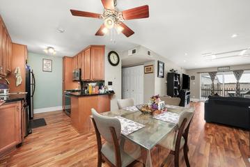 12B Kingery Quarter #207, Willowbrook, IL 60527