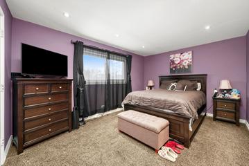 12B Kingery Quarter #207, Willowbrook, IL 60527