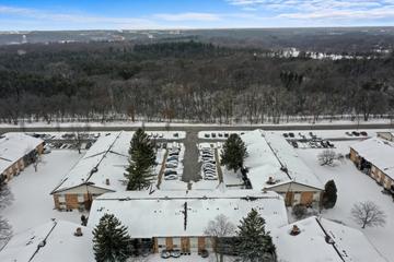 12B Kingery Quarter #207, Willowbrook, IL 60527