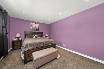 12B Kingery Quarter #207, Willowbrook, IL 60527