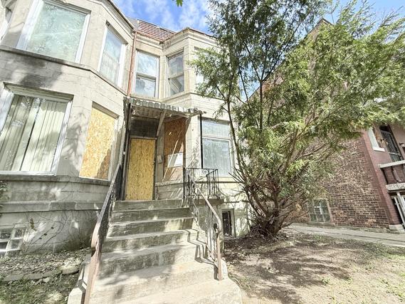 7243 S Perry Ave., Chicago, IL 60621