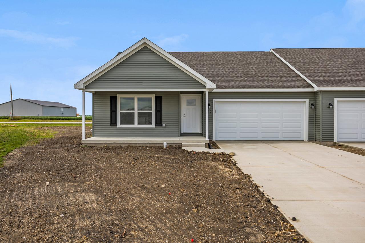 612 Jerin Ct., Fisher, IL 61843
