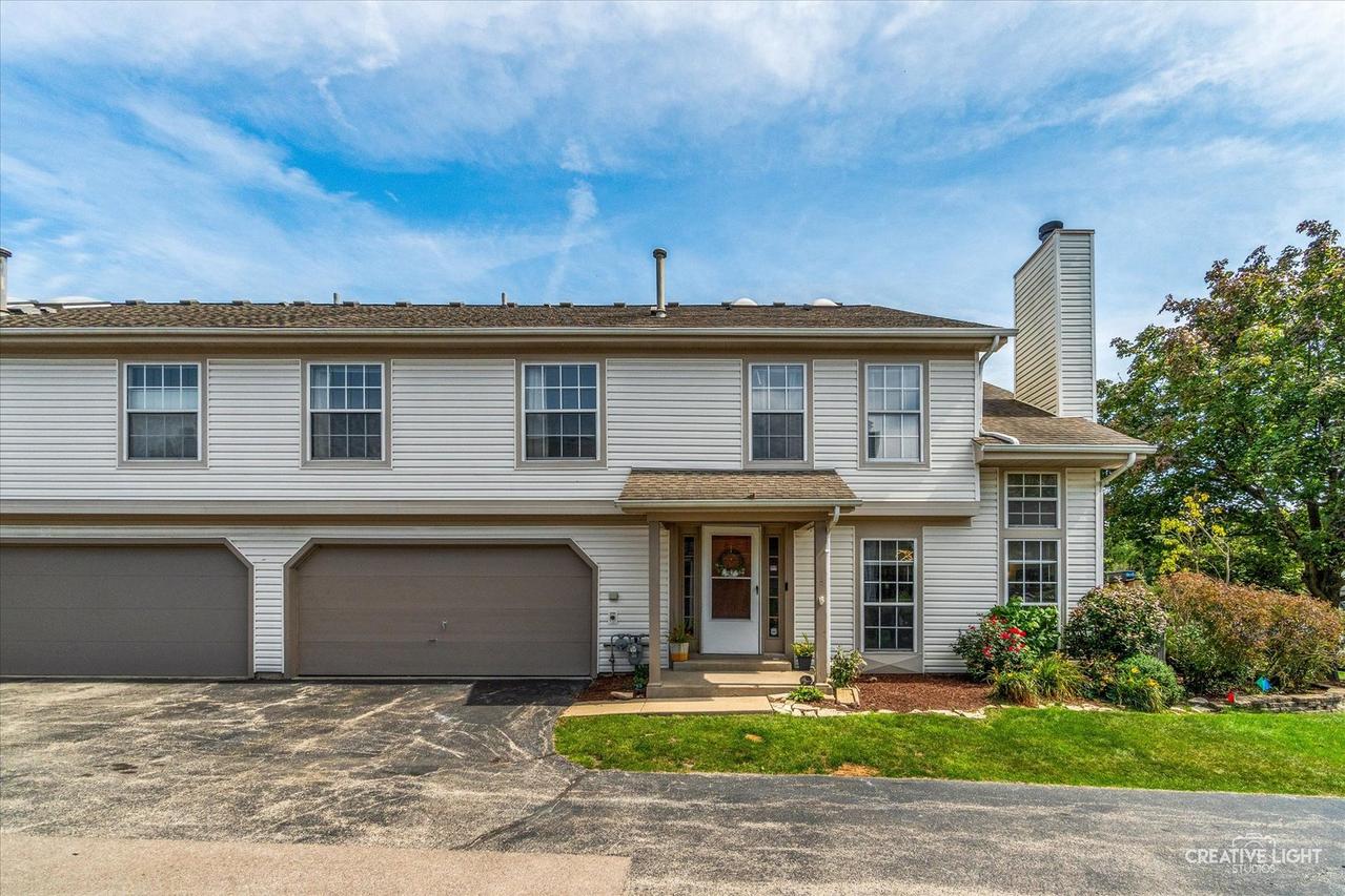 3S054 Timber Dr., Warrenville, IL 60555