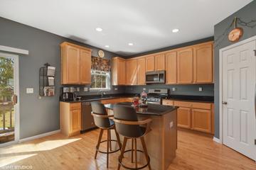 3126 Valley Falls St., Elgin, IL 60124