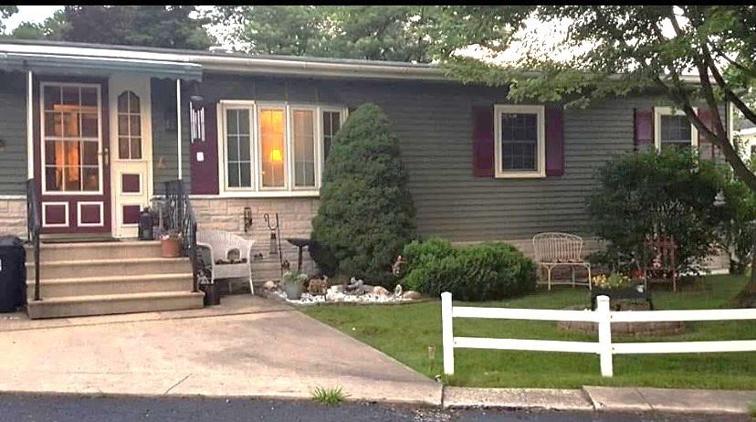 6801 S Lagrange Rd., Hodgkins, IL 60525