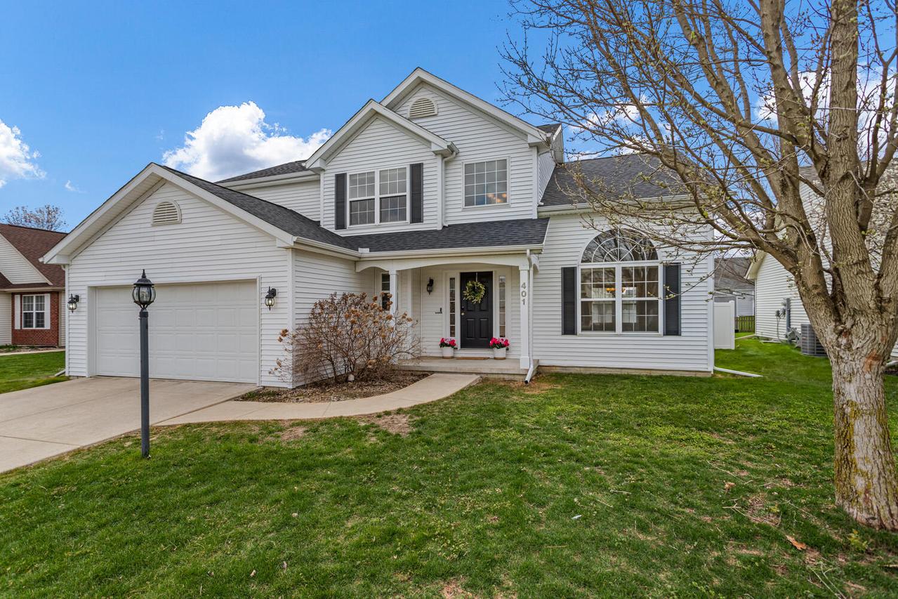 401 Gentian St., Savoy, IL 61874