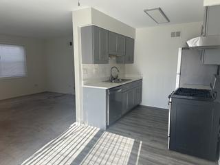 547 Vail Ct., Wheeling, IL 60090