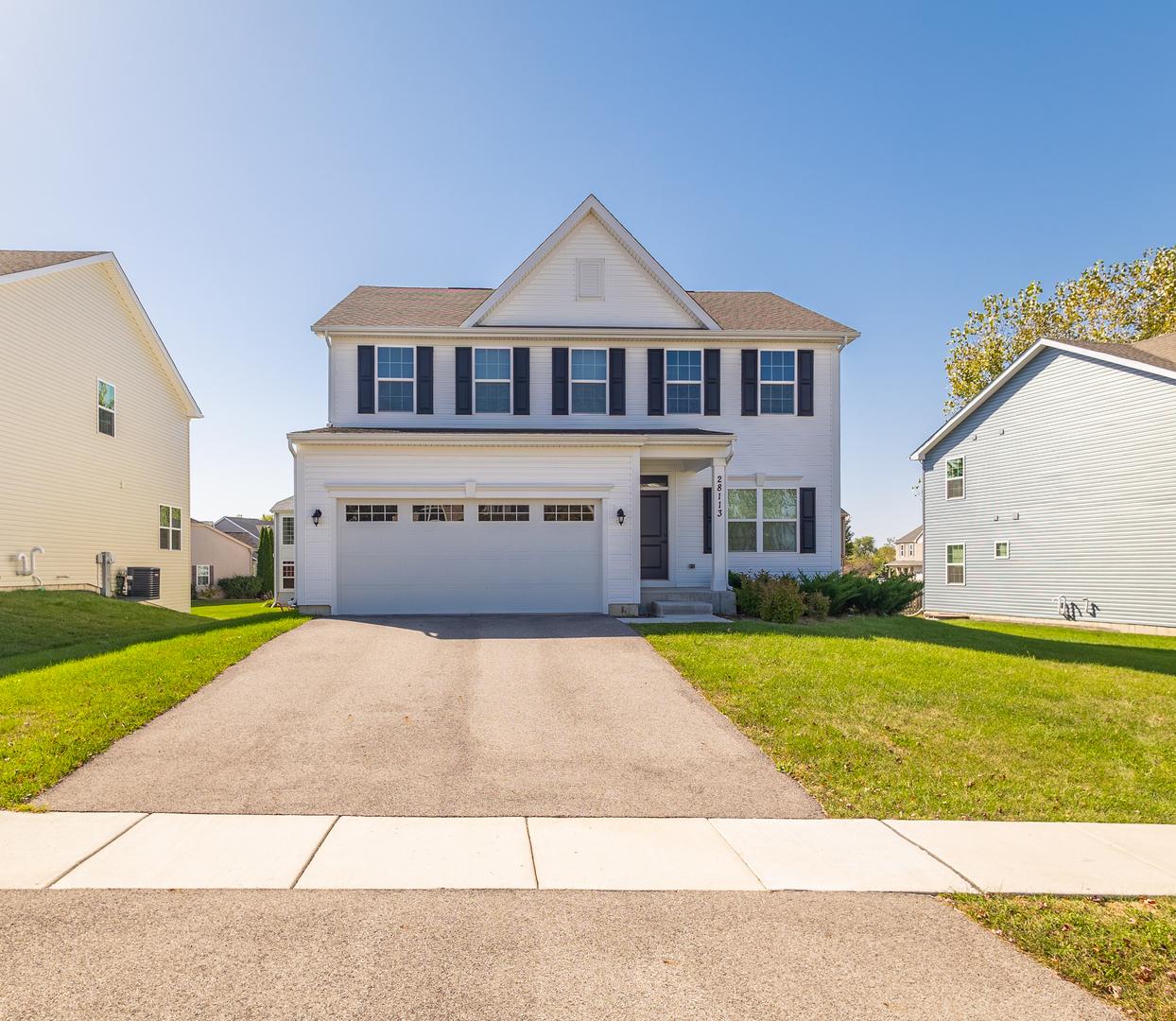 28113 W Cape Cod Ln., Lakemoor, IL 60051