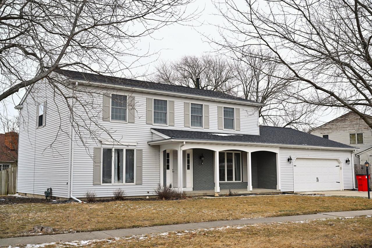 1604 Devonshire Dr., Champaign, IL 61821