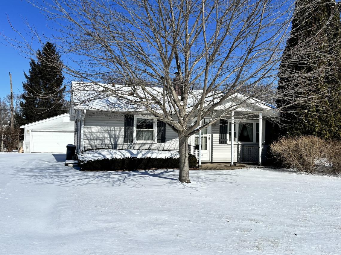 728 Tomahawk Dr., Ottawa, IL 61350
